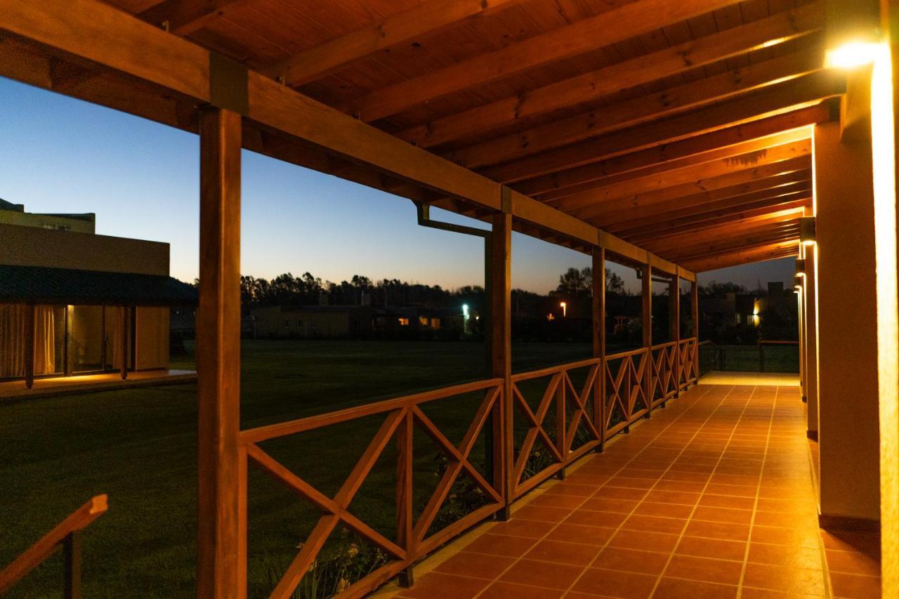 Un Alto En La Huella - Hotel Spa & Wellness Resort San Antonio de Areco Exterior photo