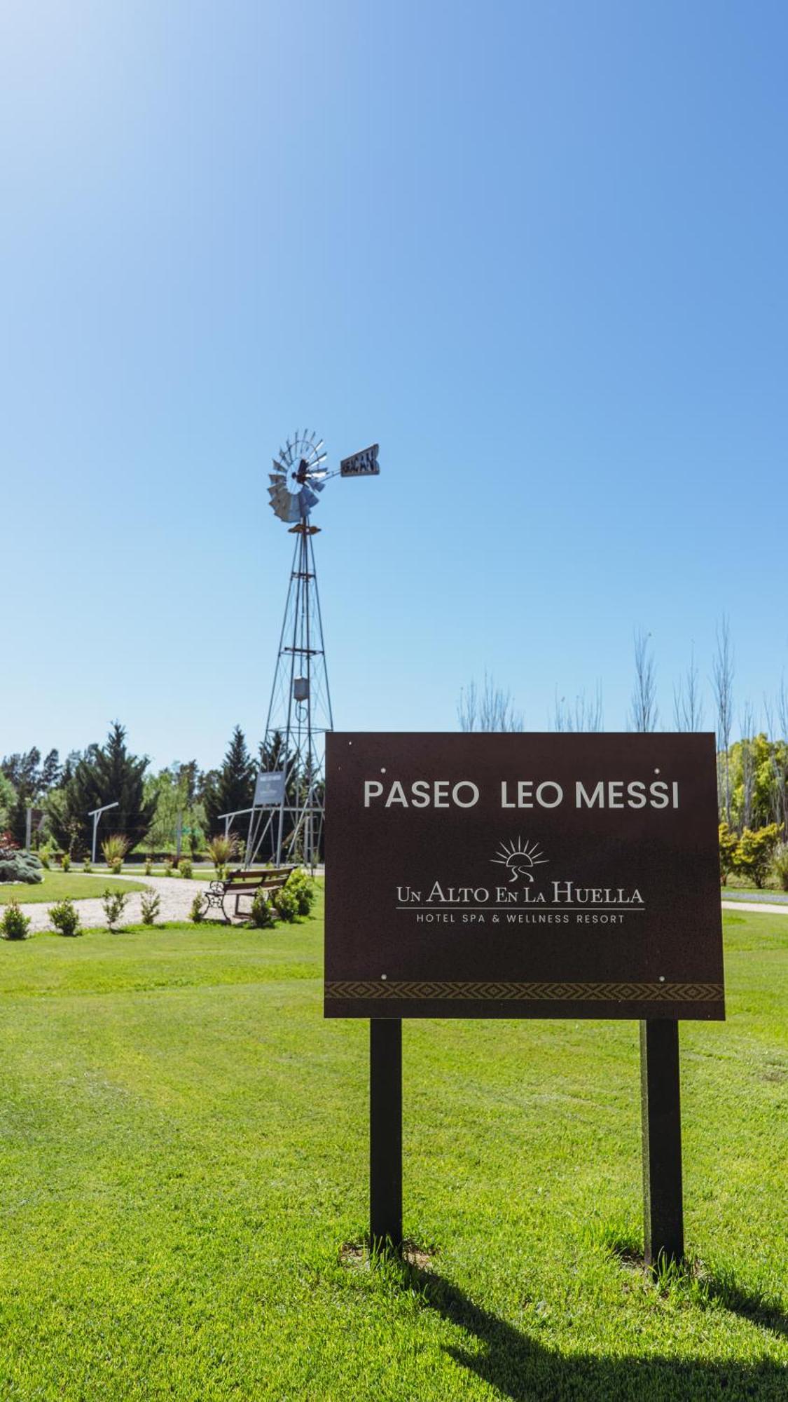 Un Alto En La Huella - Hotel Spa & Wellness Resort San Antonio de Areco Exterior photo