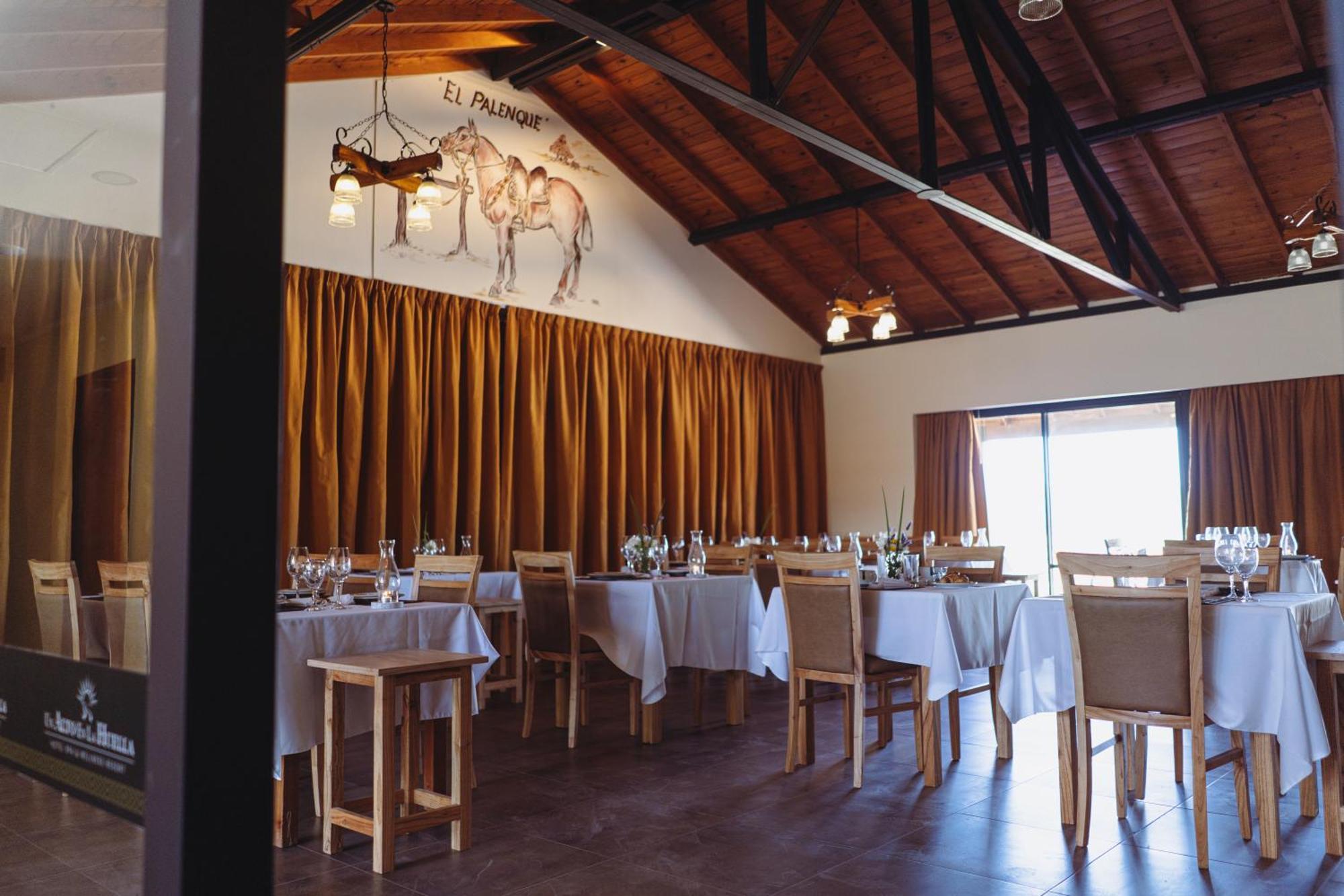 Un Alto En La Huella - Hotel Spa & Wellness Resort San Antonio de Areco Exterior photo